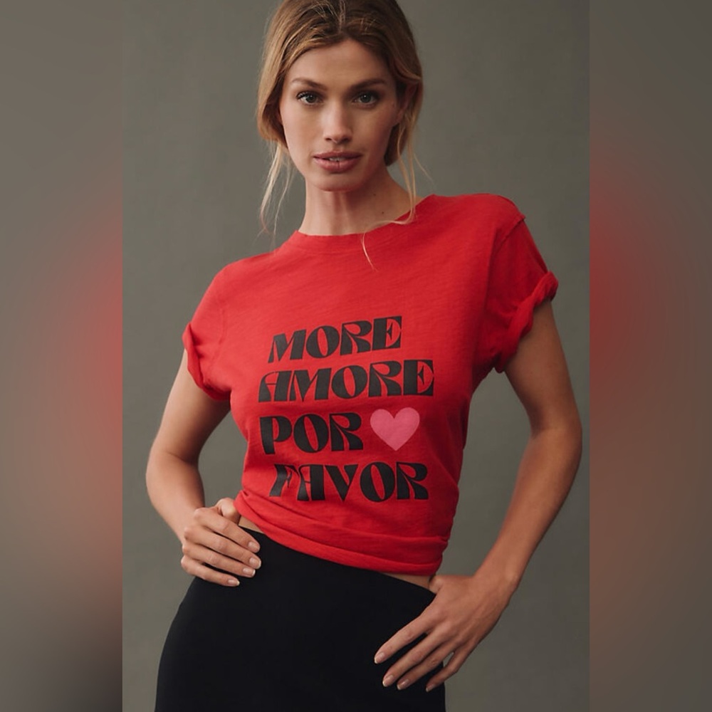 Mauve ‘More Amore’ Graphic Tee